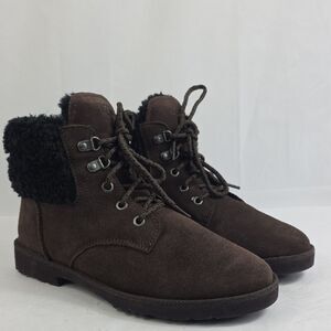 UGG Romely Heritagr Lace Up Suede Women's Boots.